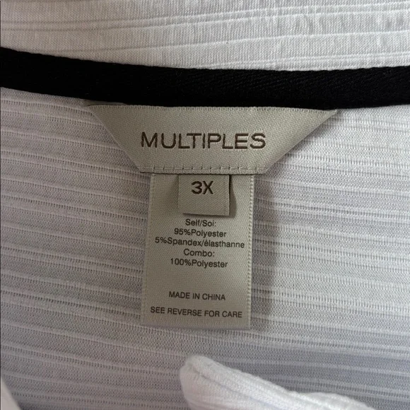 Multiples - Black & White Button Down Top - Picture 3 of 8